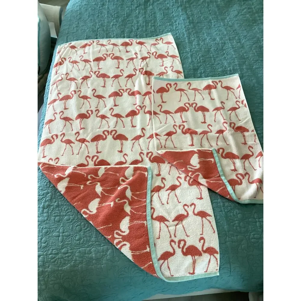 Flamingo Print Reversible Bath and hand Towel Set